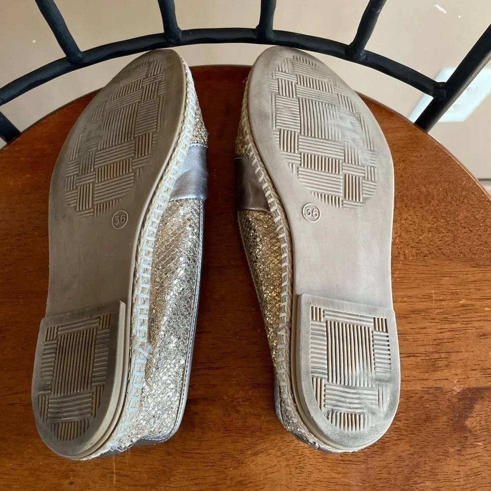 Tory Burch Seaside Glitter‎ Espadrille Flats in Gold Size 5.5 or 36